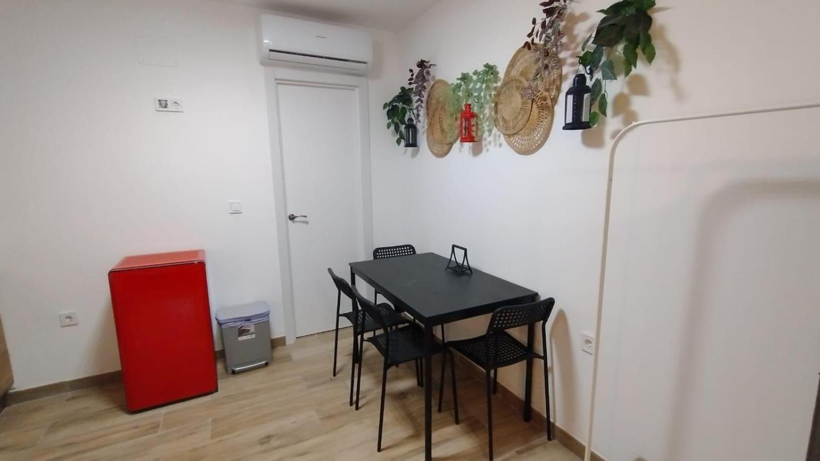 Apartamentos Marques 阿利坎特 外观 照片